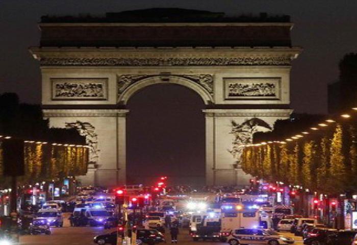 Penembakan Di Paris